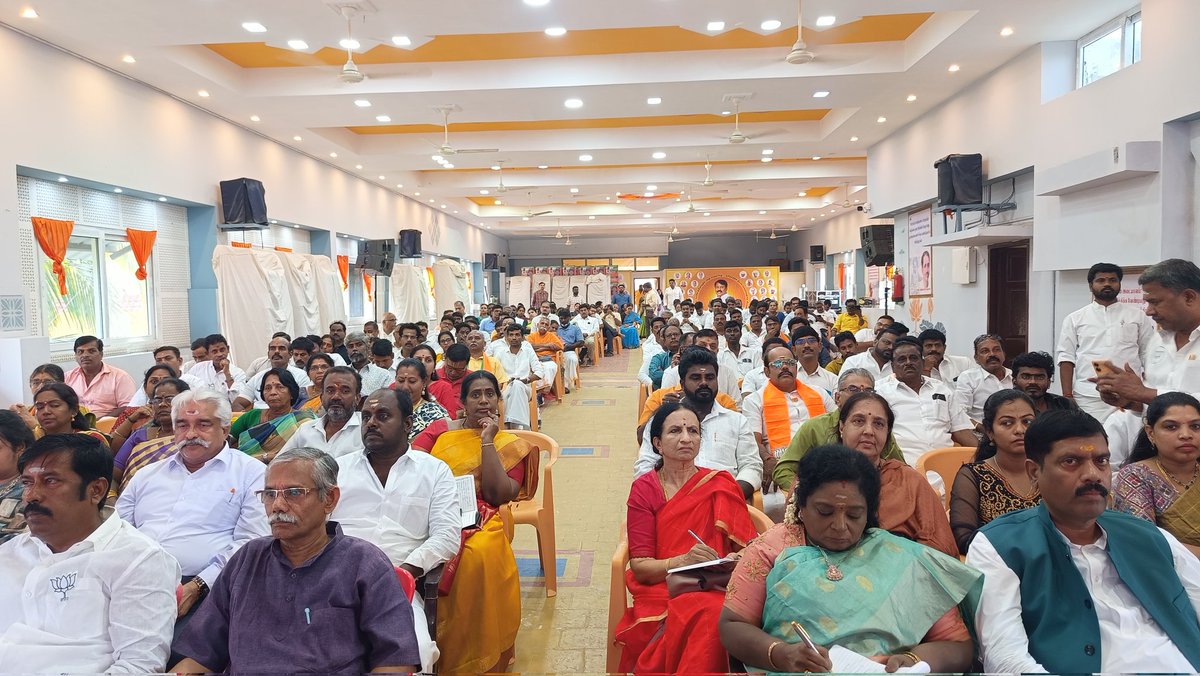 Dr.R.Ananda Priya tweet media
