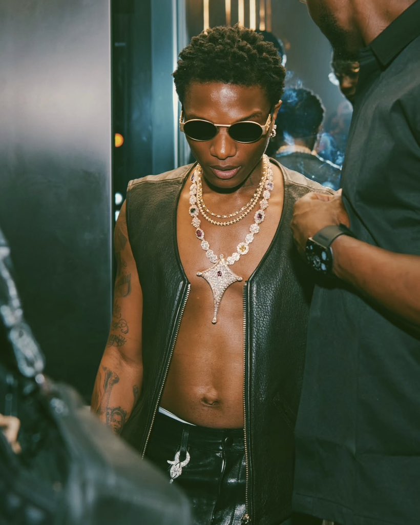 Nino_Brown tweet media