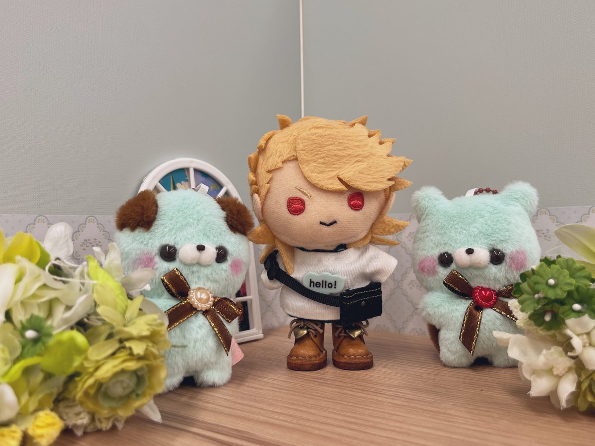 イベント、天気のせいで人数は少なめだったけど、ぬいちゃんの話いろんな人と出来てとっても楽しかったな🥰
写真はぬい撮りブースで撮ったよ🎵