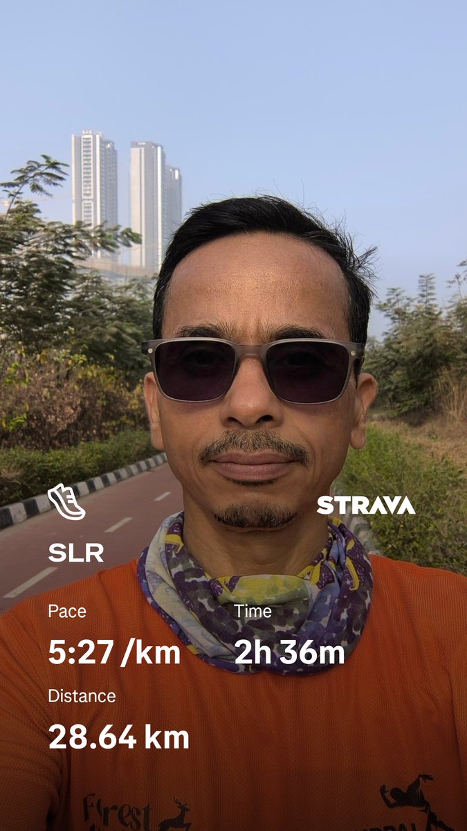 SahuSKNT's tweet photo. Slow long runs don’t just build endurance; they are where you can focus on your form, breathing, and cadence. Master these, and your marathon race goals get a whole lot easier 
#MarathonTraining #LongRun #EnduranceBuilding #RunningForm #Breathing #Cadence  https://t.co/VPoxUT1s3j https://t.co/3n8JBHzbMP