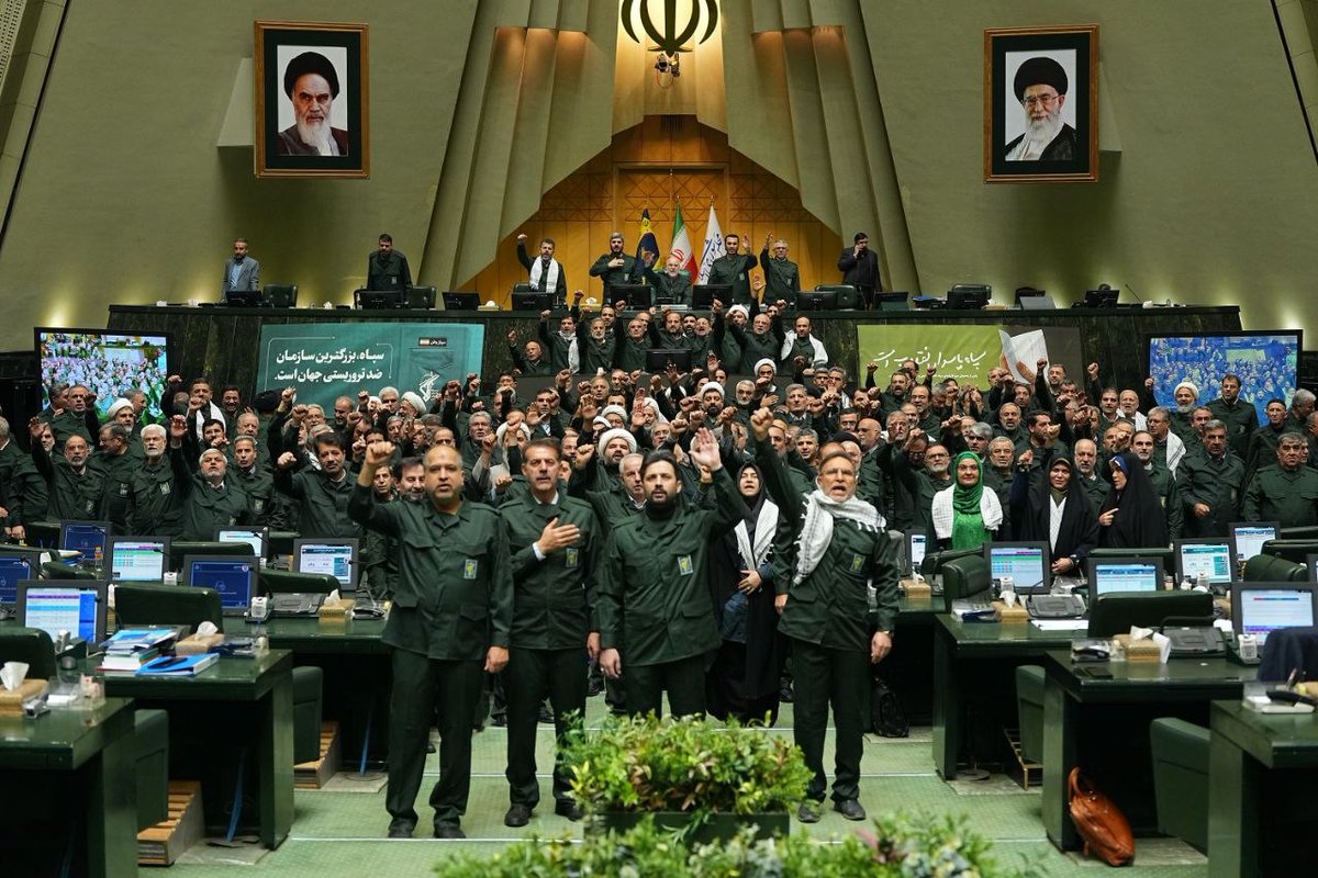 Members of #Iran's Parliament wore #IRGC uniforms in today's session to protest against the EU's decision to designate the IRGC as a 'terrorist organization'.