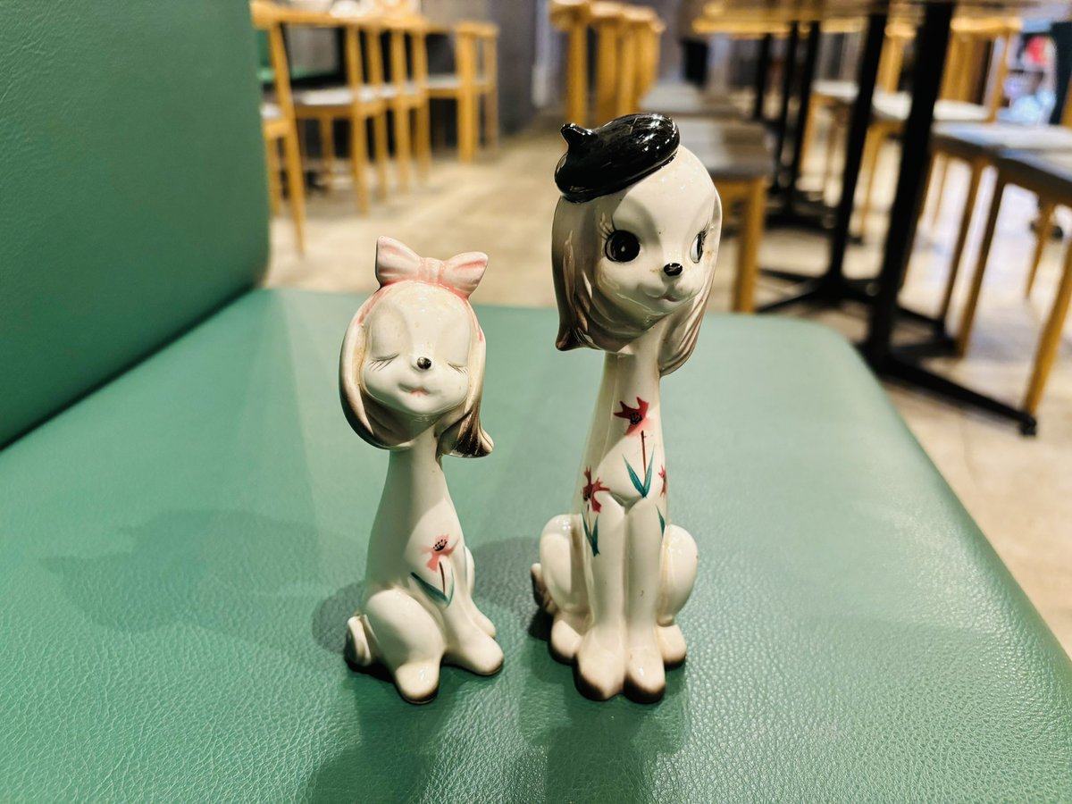 新宿 花園神社 毎週日曜にやっている骨董市。明治〜大正、昭和初期の