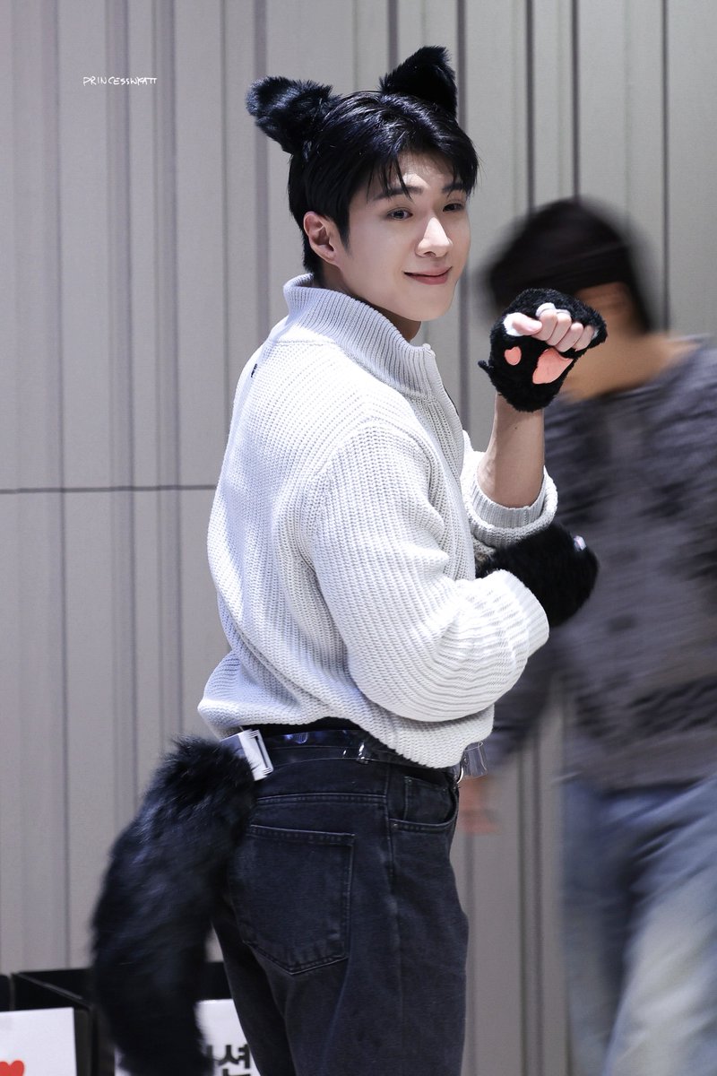 251228 엇냥이🐈‍⬛ #와이엇 #WYATT #우리엇
