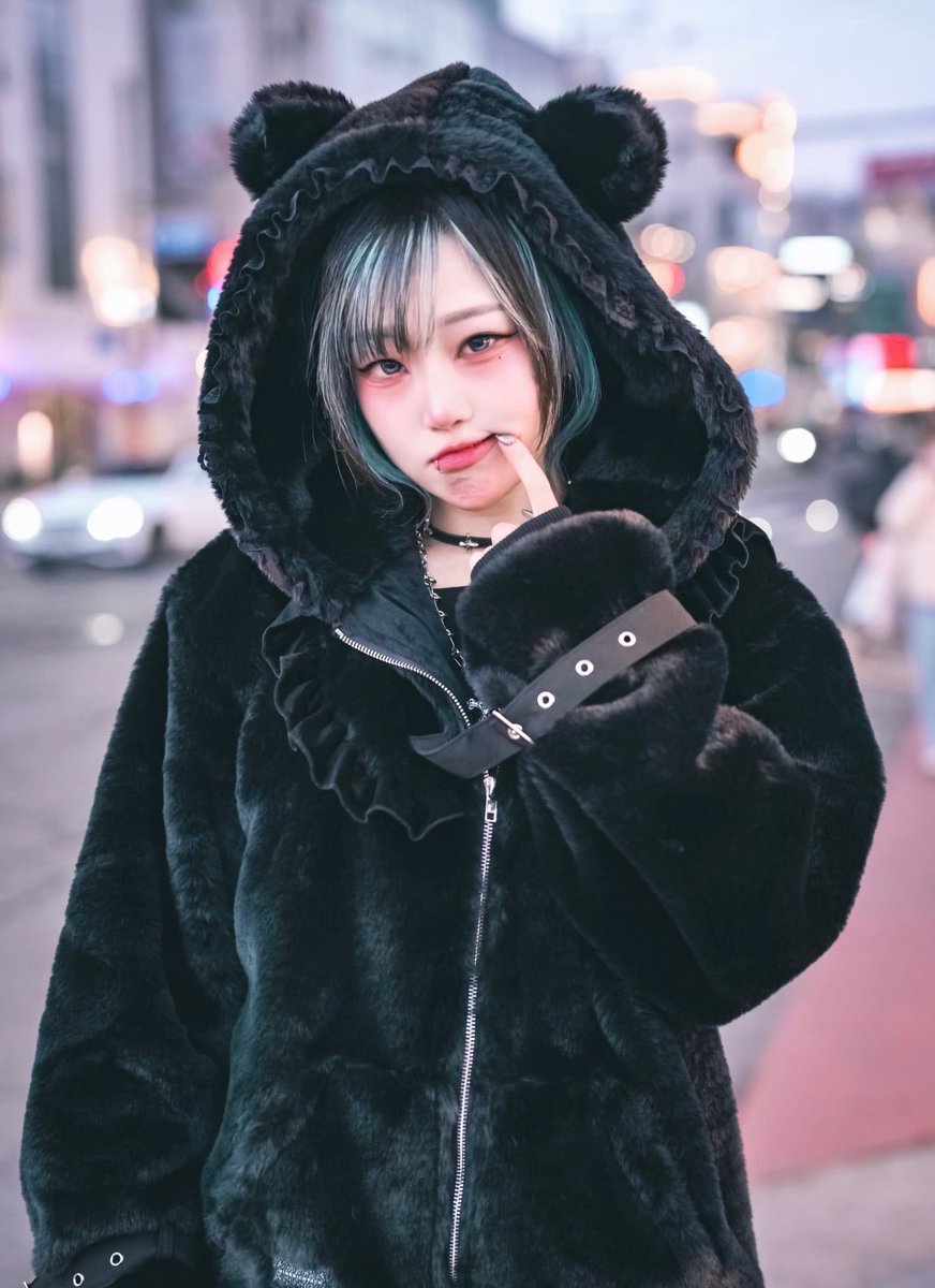 2026 KRY WINTER COLLECTION】 クマ耳フリルファーアウター「YUUMAL