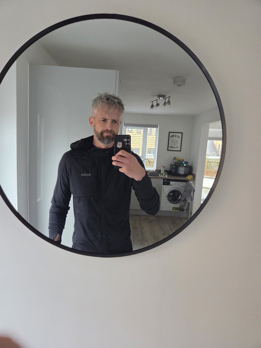 Ian Carmichael tweet media