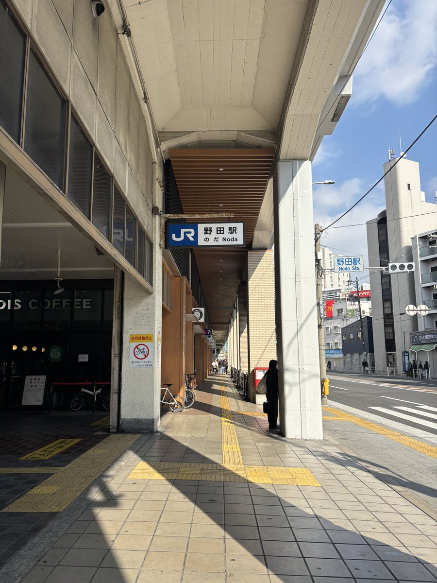 むー tweet media