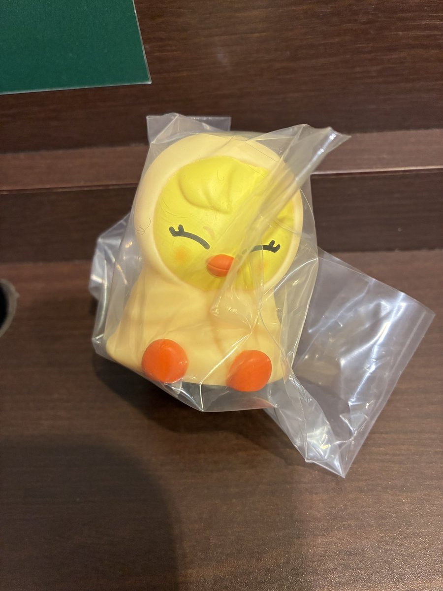 よる🐥 tweet media