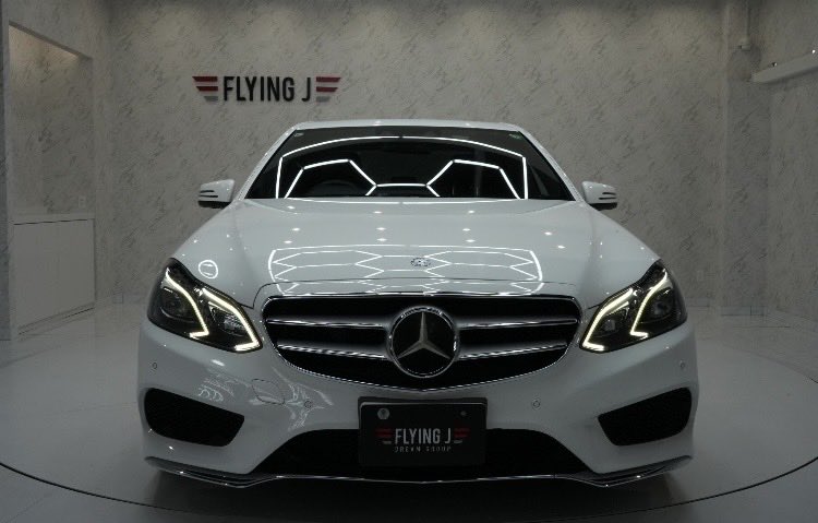 FlyingJfyp's tweet photo. メルセデスベンツ
E350
AMGスポーツパッケージ
--Now on sale--

メルセデスらしい
重厚な乗り心地と
高出力エンジンによる
余裕のある走行性能が
両立されています🔁

スポーティーなエクステリアと
充実した豪華装備が特徴です✨
満足感のある車両でございます👍 https://t.co/96wtPIaQRG