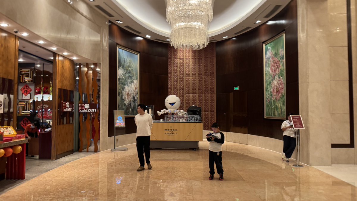 PanBotica tweet media