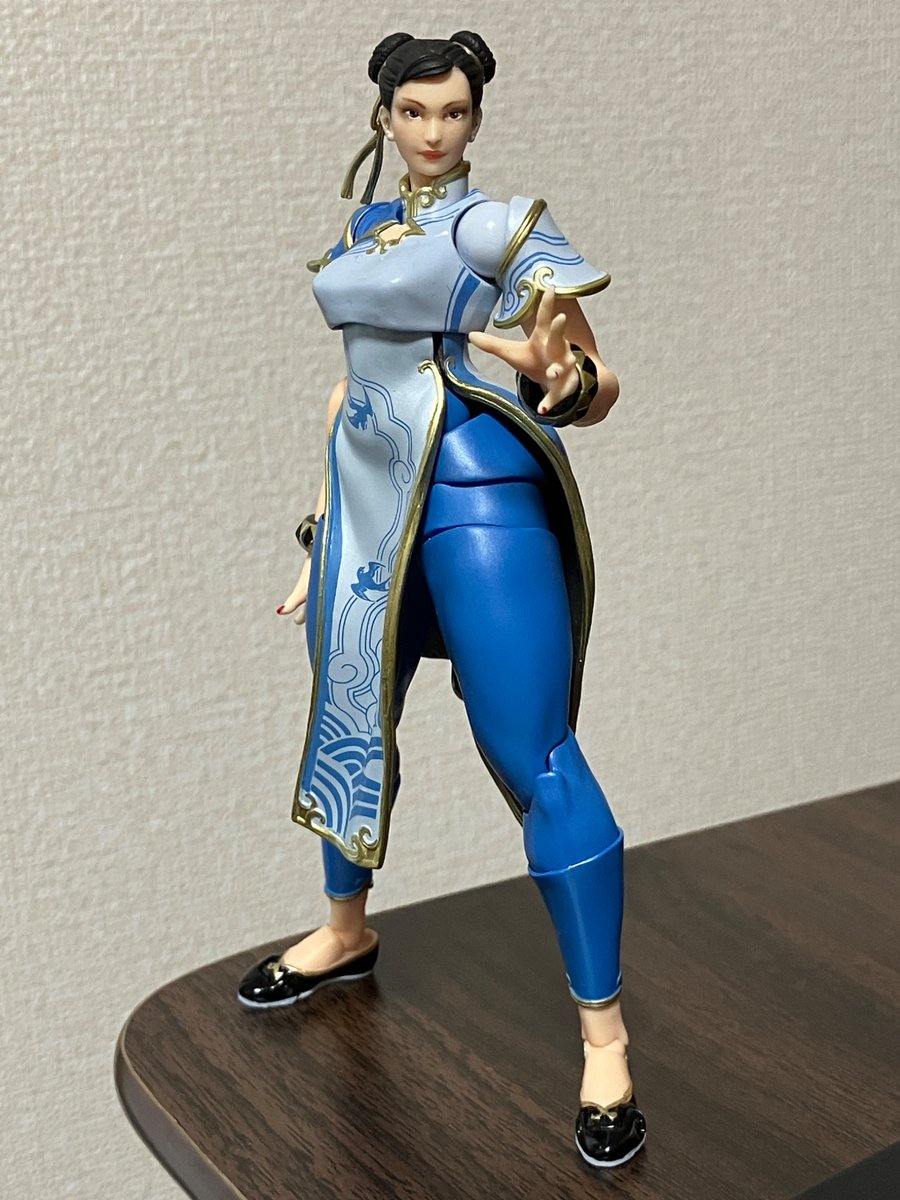 リボルテック 春麗 凛とした立ち姿がかっこいいです！