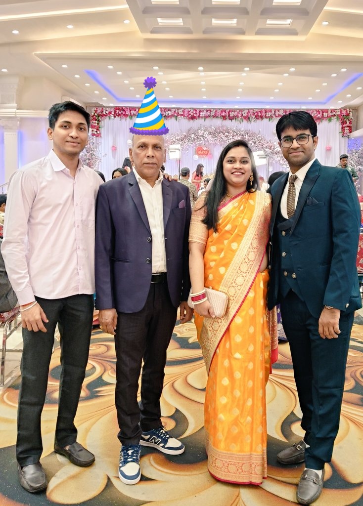 srkomkar's tweet photo. Even the most tedious problems become manageable when you are around. 
Happy 60th Birthday, dear Papa!! 
Wishing you loads of cheer, good health and well-being always. 

PARTY HARDD! 🎉🎶✴️🌟😎💎🥳🤹😍 https://t.co/3g1yorYwvN