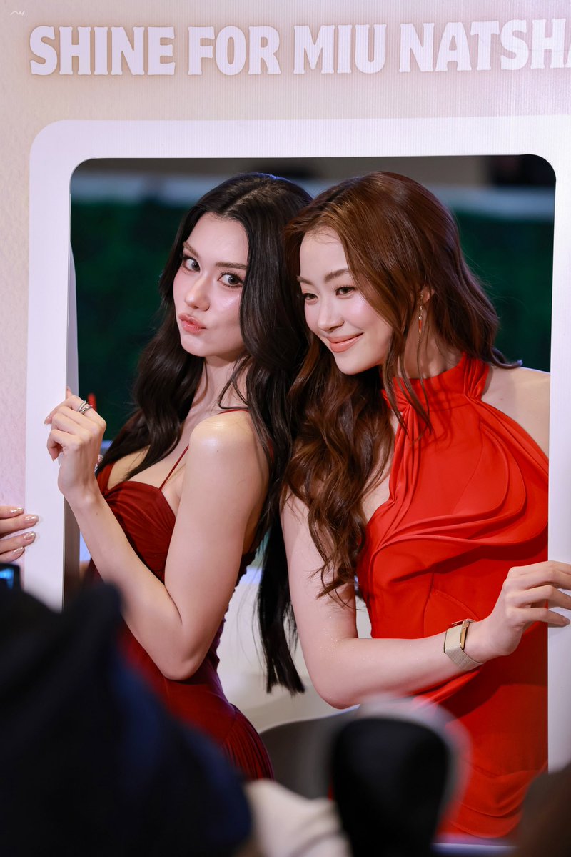 _09jann's tweet image. น่ารักกันมากเยยยนิ วันนี้จู้วๆน้าา🦋🧸

LENAMIU 1ST FAN MEETING #LENAMIUBorn2Shine
#ลีน่าหมิว #LenaMiu