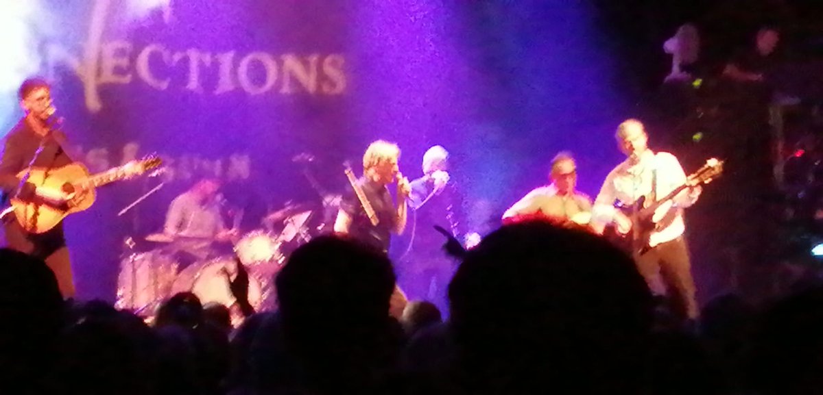 Had a blast, saw after 40 years, <a href="/FriendsAgain2/">FriendsAgain</a> along with birthday boy <a href="/Lloyd_Cole/">Lloyd Cole</a>.

Caught up with <a href="/R0Poem/">ROPoem</a> <a href="/jamthrawn/">James Grant</a> <a href="/Liz_Kentish/">Liz Kentish 💌</a> <a href="/muzicgeezer/">muzicgeezer 🎧</a> <a href="/Overourwall/">Over Our Garden Wall</a> <a href="/JayneMoobs/">Jayne Moorby</a> <a href="/MaureenDunlop1/">Maureen Dunlop</a> (hope your head is better), <a href="/colinmccredie/">Colin McCredie</a>
Then spoke with <a href="/paul_mcgeechan/">Paul McGeechan</a> &amp; <a href="/CallumFT/">Chris Thomson</a>