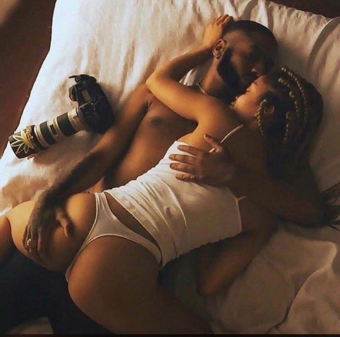 OMONLA ⛺ (@forevertimely) on Twitter photo 