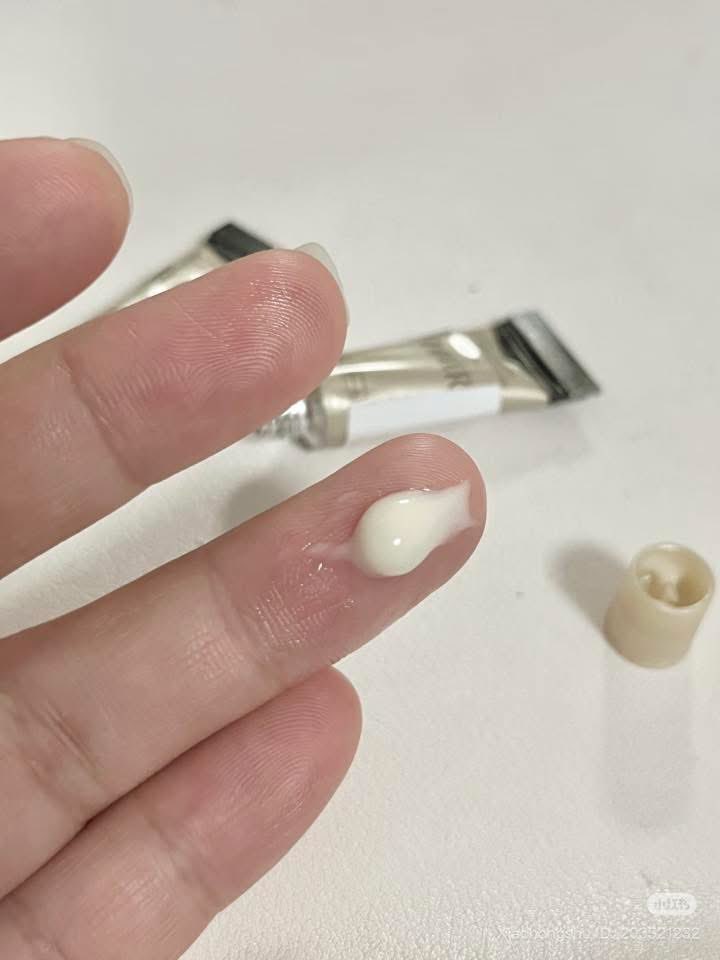 เปลี่ยนชื่อร้านจากla88shop แต่แม่ค้าคนเดิมค่า tweet media