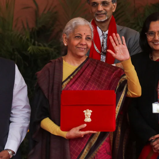 thisisksa's tweet photo. 🇮🇳 UNION BUDGET 2026 HIGHLIGHT 🚨

Finance Minister Nirmala Sitharaman presented the #UnionBudget 2026-27, today, on Feb 01.

This was a historic session as it was the first time the budget was presented on a Sunday.

Here are some highlights. 🧵 https://t.co/9LbKuYPSLs