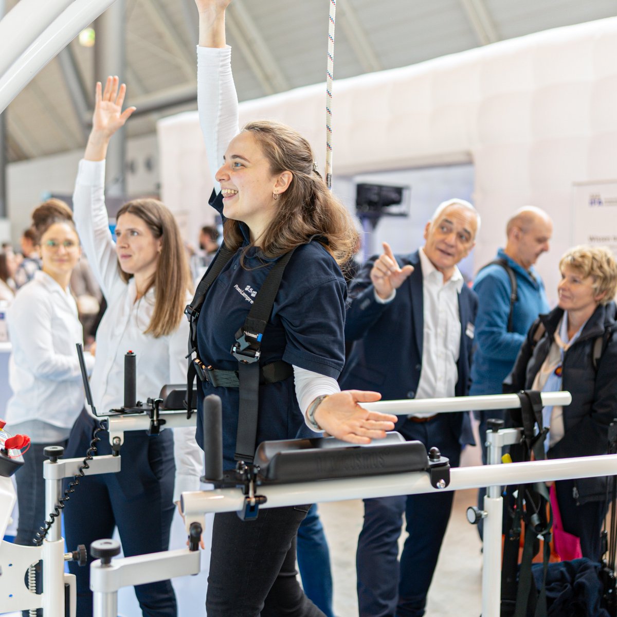 hpcosmos tweet media