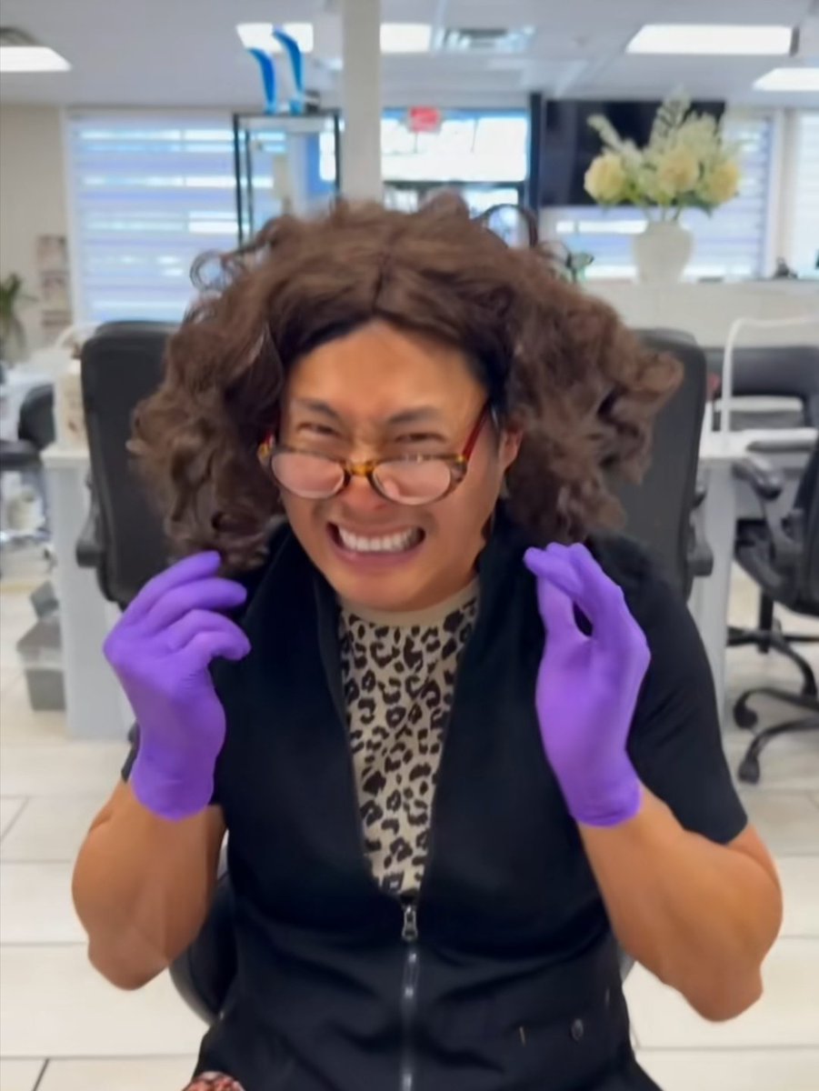 Even today he is still the kitchen 😭