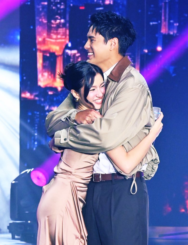 MY SHAYLA’S?! mapupunit labi nila sa saya 😓 

DONBELLE BACK TO SLAY