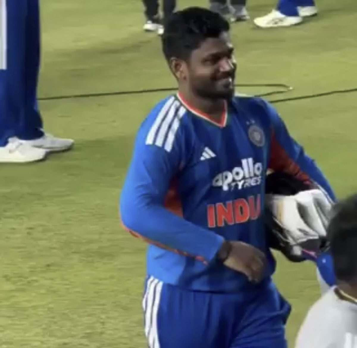 Vipin Tiwari tweet media