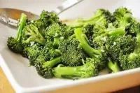 Living_Lou's tweet image. TERRIFIC broccoli recipe that uses garlic + chili flakes!

RECIPE: buff.ly/3QzswJW
#broccoli #veggies