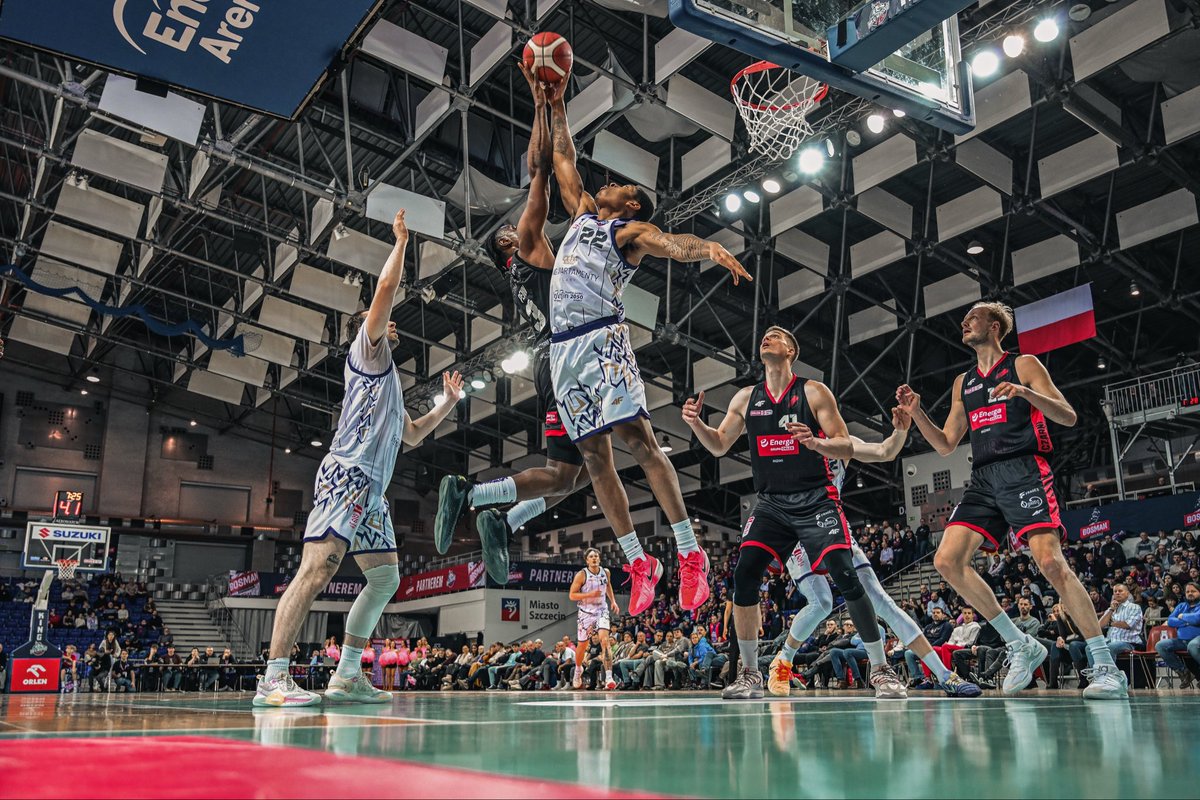 p_jedruch's tweet photo. Dzień dobry! 🏀📸 https://t.co/BklpVi1DY0