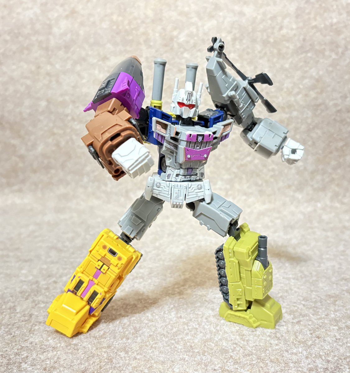 ブロッキーズ ブルーティカス 一体一体ストレスなく組み立てられ合体も