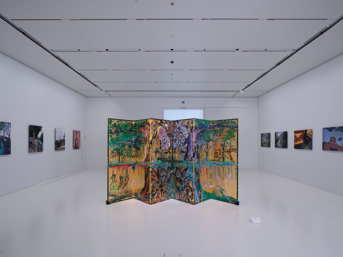 SimoseMuseum's tweet image. SIMOSE新コレクション展 後期－サム・フォールズ、小松美羽

本日、閉幕いたしました。
多くの方に足をお運びいただき、誠にありがとうございました。

次回は2/11(水)より当館コレクションの核となる人形をテーマとした2つの展覧会を開催いたします。こちらもどうぞお楽しみに。

👯🎎