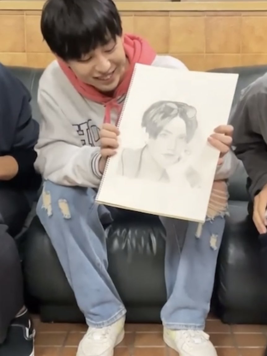 そーわ tweet media