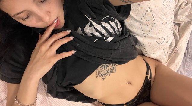 millie.grey tweet media