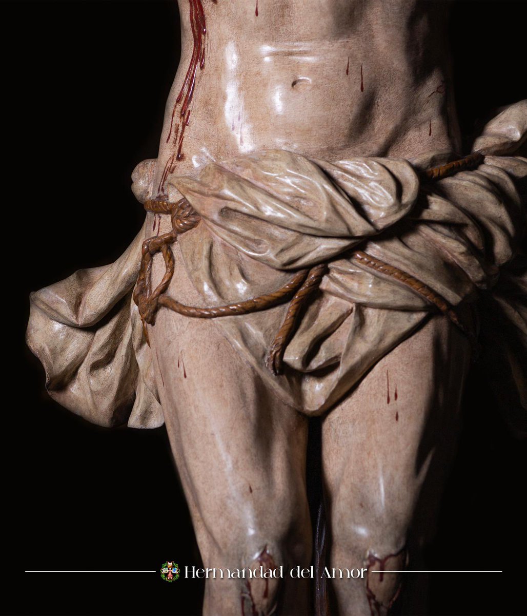 mabernalsanchez's tweet image. El antes y el después del Cristo del Amor de Jerez restaurado por Mari Paz Barbero. Las imágenes hablan por sí solas. 

Rotundo