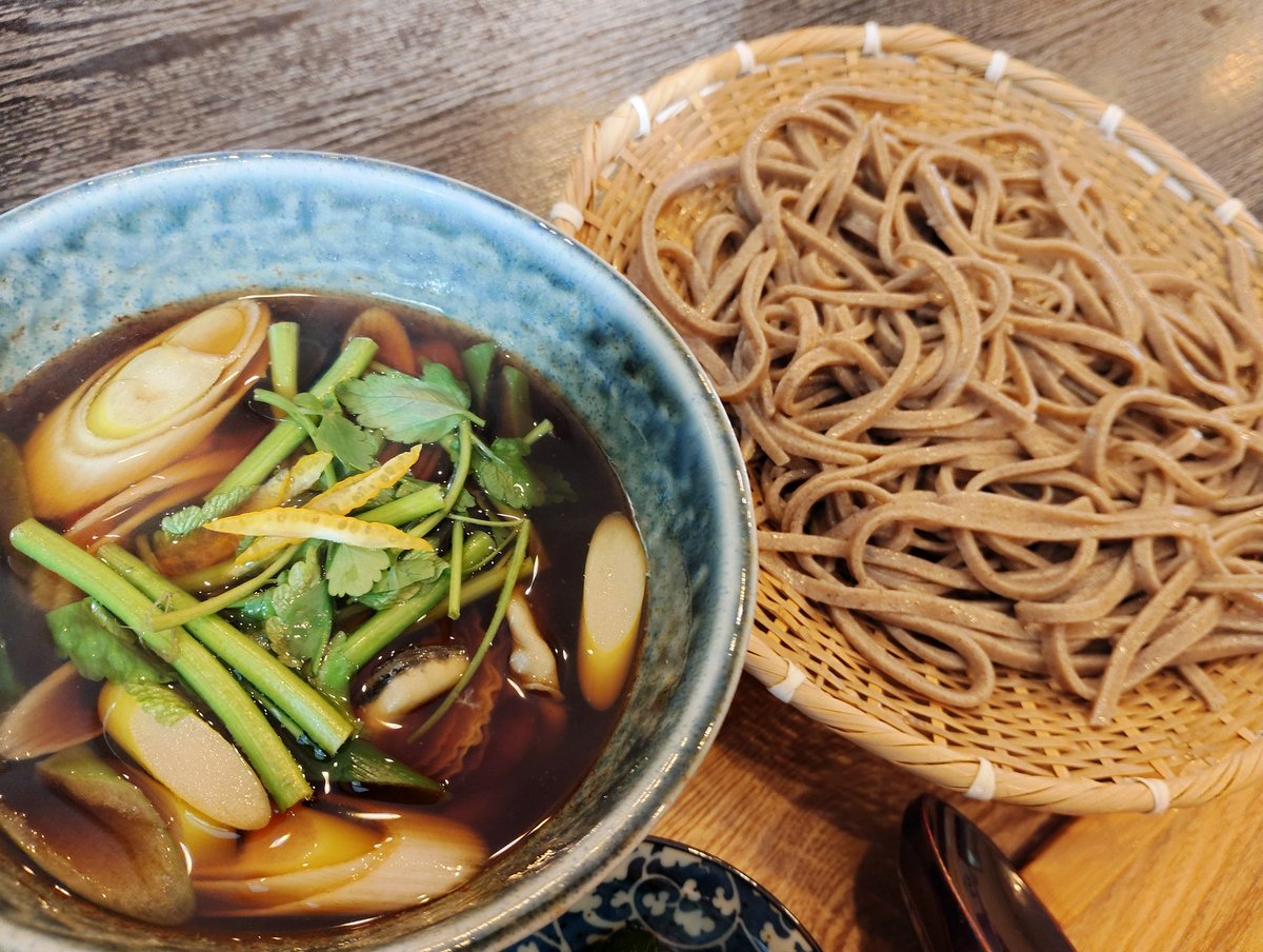 秋保にきたのでランチはもちろん秋保で！OTAFUKUさんの牡蠣蕎麦を頂き