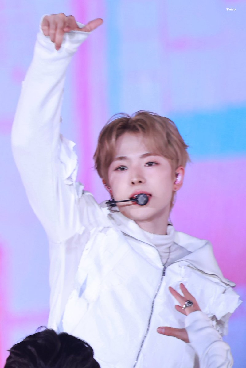 260201

#유우시 #ユウシ #YUSHI #NCTWISH