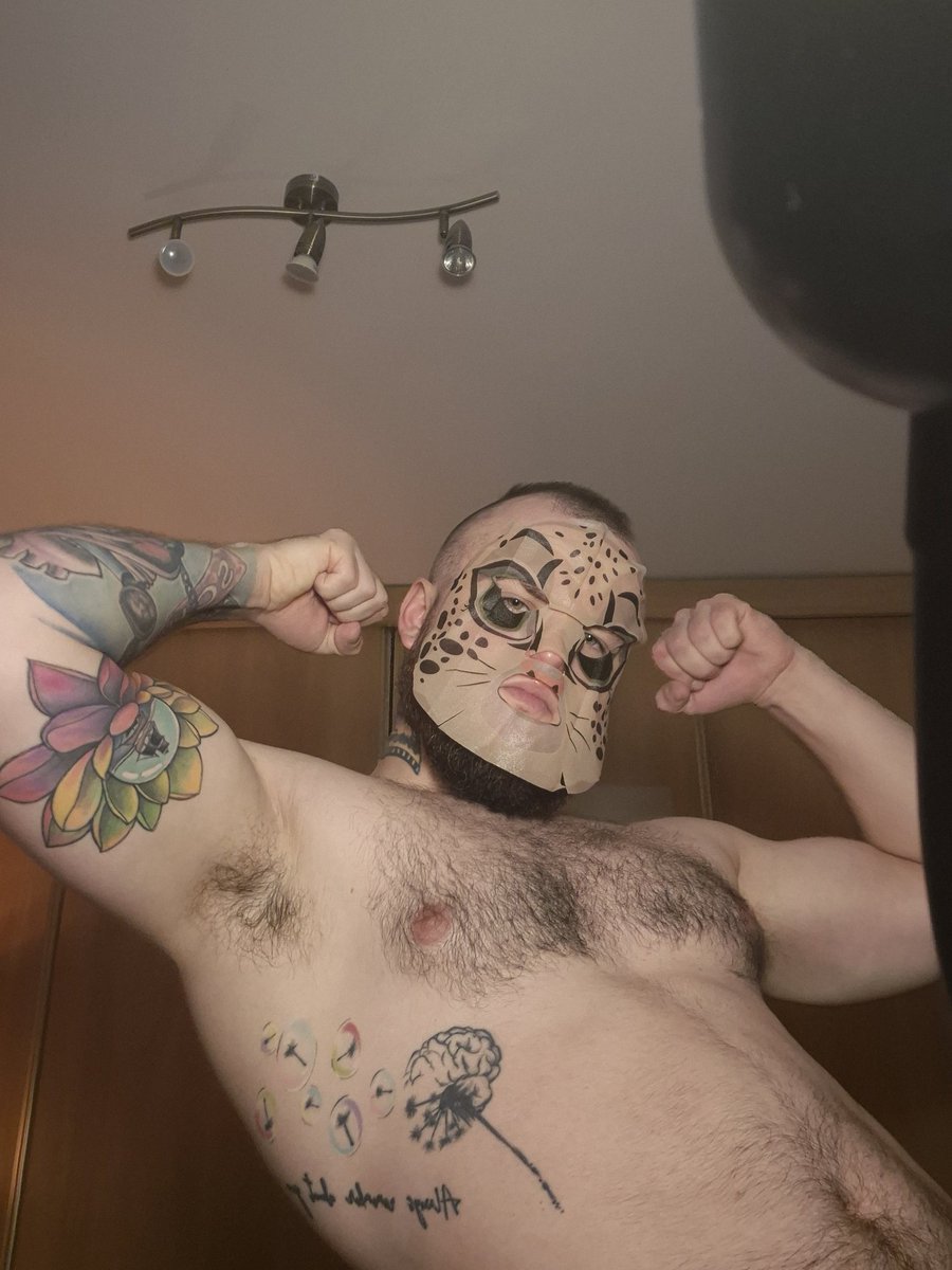 young_daddy tweet media