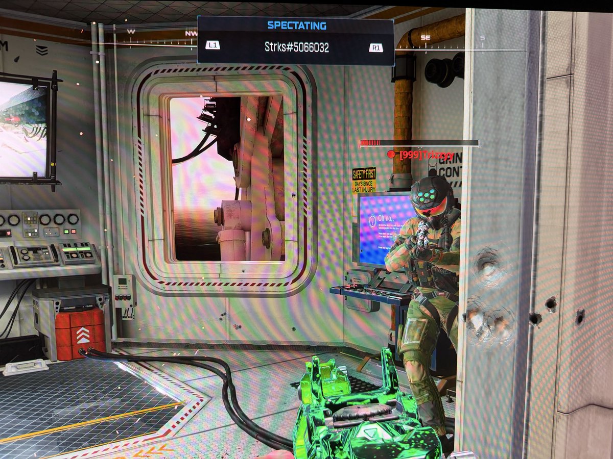 Cyber_Python_ tweet media