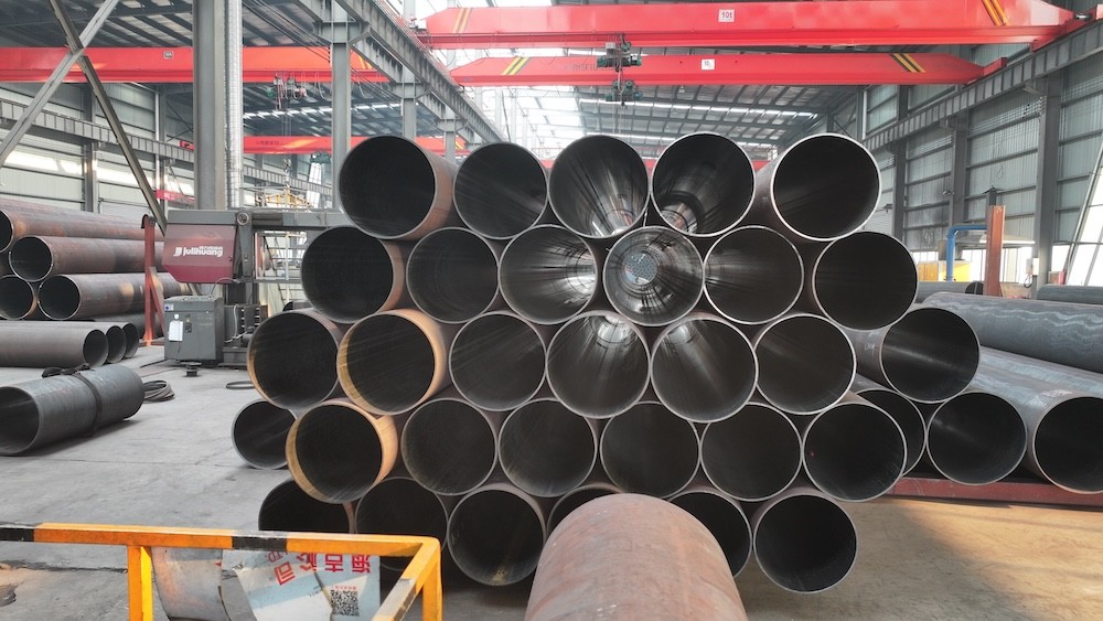 KhSeamless70171's tweet image. Steel pipes in stock, ready for any project! 🏭📦
Full range available, fast delivery guaranteed.

 🌐 Website: kehuanmetal.com
📱 WhatsApp: +86 18206351858
✉️ Email: sales@kehuanmetal.com

#SteelPipes #InStock #FullRange #FastDelivery #HighQualitySteel #IndustrialSupply