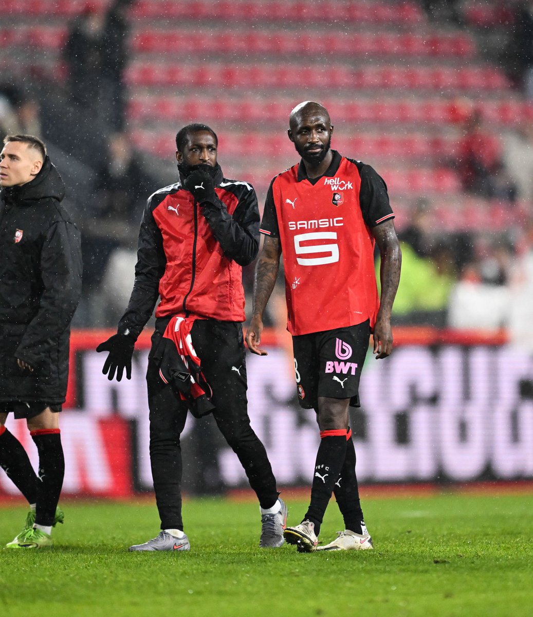 _BeFootball's tweet photo. 🚨 HERE WE GO, 𝗦𝗘𝗞𝗢 𝗙𝗢𝗙𝗔𝗡𝗔 🇨🇮 𝗘𝗦𝗧 𝗣𝗥𝗘̂𝗧𝗘́ 𝗔̀ 𝗣𝗢𝗥𝗧𝗢 𝗝𝗨𝗦𝗤𝗨’𝗔̀ 𝗟𝗔 𝗙𝗜𝗡 𝗗𝗘 𝗦𝗔𝗜𝗦𝗢𝗡 ! 🐉💙🤍

On espère le voir se relancer après son passage décevant à Rennes. 

(@FabrizioRomano) https://t.co/yQNo4i1FeE