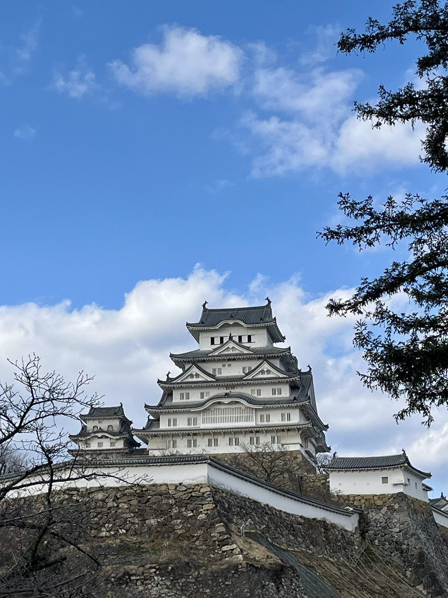 tehehe_he's tweet photo. 姫路城や🏯 https://t.co/AUSyWbJ1SK
