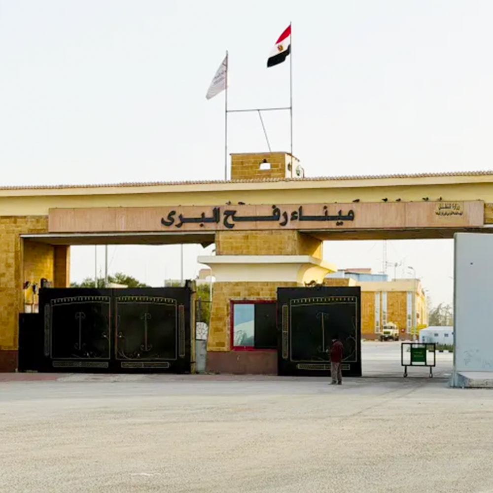 فتح معبر رفح للمرة الأولى بعد عام ونصف من إغلاقه. بشكل تجريبي.. بحضور ممثلي الاتحاد الأوروبي ومصر 