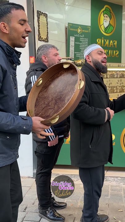 Şu 3lüyü göndersek transfer görüşmelerine kantede, lokmanda yarın sahada olurdu. Ama devin komisyon koycak die çöp topluyoz