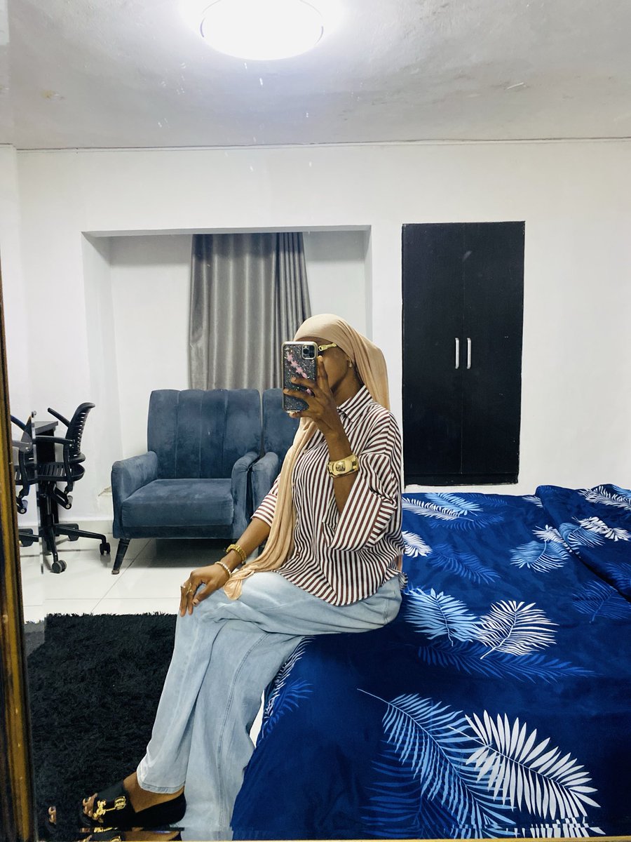 Good morning mutuals 🌄
Happy New Month 🫂
Welcome to the month of love 💗