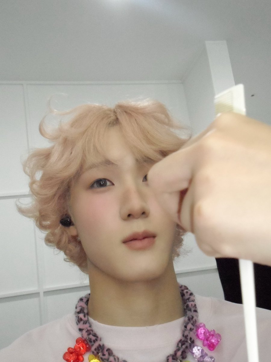 P1H_members's tweet image. 우리 하쿠쇼타쿤~ 탄죠비 혼또니 오메데또~~💕💗💖 항상 밝은 에너지로 하모니형들 웃겨주고 재롱피워주고 멋지게 춤춰줘서 늘 고맙다 우리쇼타 있어서 댄스브레이크 어디 시상식을 나가던 어깨에 힘주고 나간다~