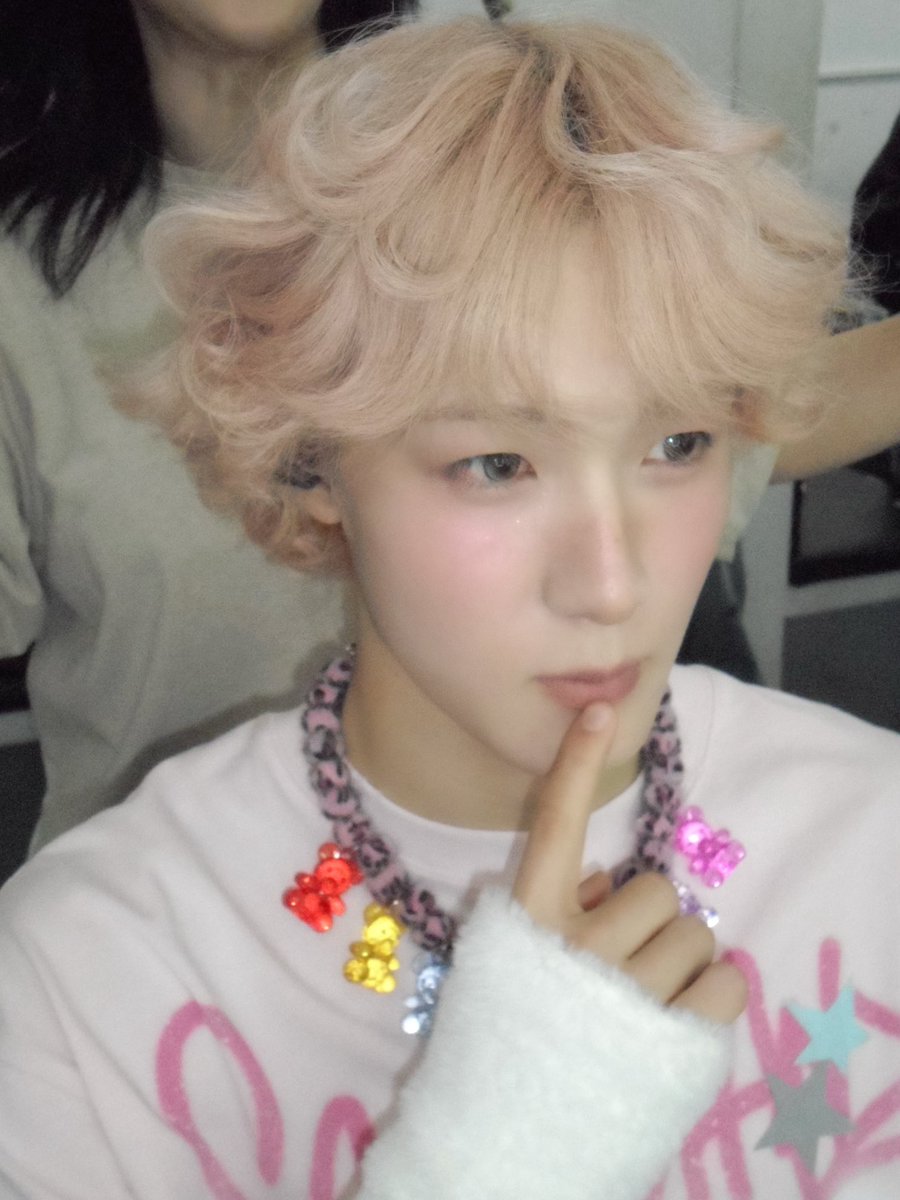 P1H_members's tweet image. 우리 하쿠쇼타쿤~ 탄죠비 혼또니 오메데또~~💕💗💖 항상 밝은 에너지로 하모니형들 웃겨주고 재롱피워주고 멋지게 춤춰줘서 늘 고맙다 우리쇼타 있어서 댄스브레이크 어디 시상식을 나가던 어깨에 힘주고 나간다~