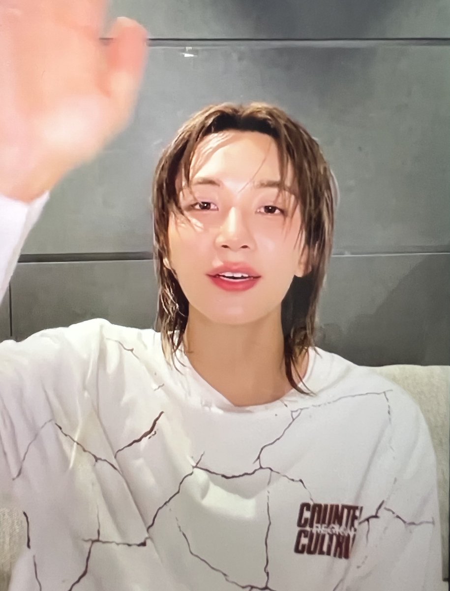 flamehanie's tweet image. JEONGHAN FOR FOR CARAT FEBRUARY BIRTHDAY MESSAGE 😭💕🎂

— 260201 #정한 #JEONGHAN