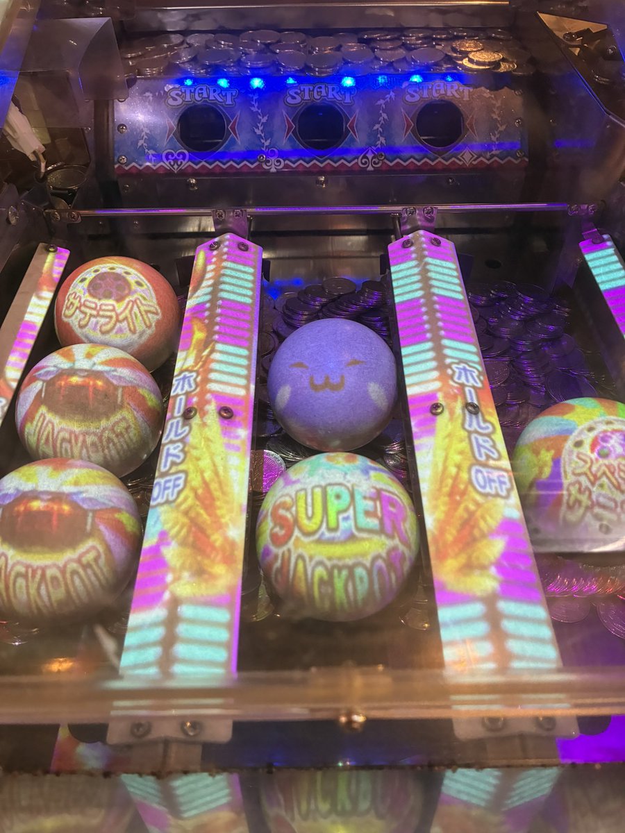 pespespesn's tweet photo. 1回の確変でオール進化4回したり落ち激悪な分内部暴走してる
これぞスフィア https://t.co/pQjtiW7524
