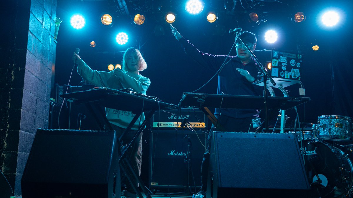 Pictured Resort tweet media