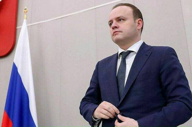 Даванков призвал повысить штрафы до ₽50 000 для мигрантов нарушающих правила въезда в РФ:
За 2024г. более 200 тыс.чел. нарушили принятые нормы пограничного контроля.Сейчас предусматривается админ. штраф в размере ₽2 000.Сумма ₽50 000 существенно повысит безопасность в РФ