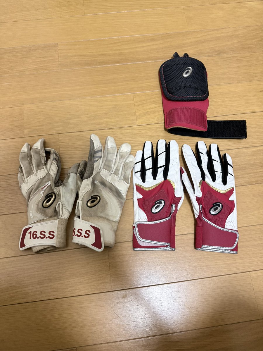 satoshin9818's tweet photo. 2026-2027シーズンに向けて、バッテ新調！✨

ASICSさん、今シーズンもお世話になります🙇‍♂️

#ASICS 
#ASICSbaseball https://t.co/4Gkd9oM1fm