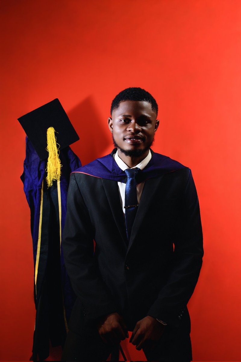 sampson_usang's tweet photo. Congratulations to me on my convocation. https://t.co/s6n6Nfg3om