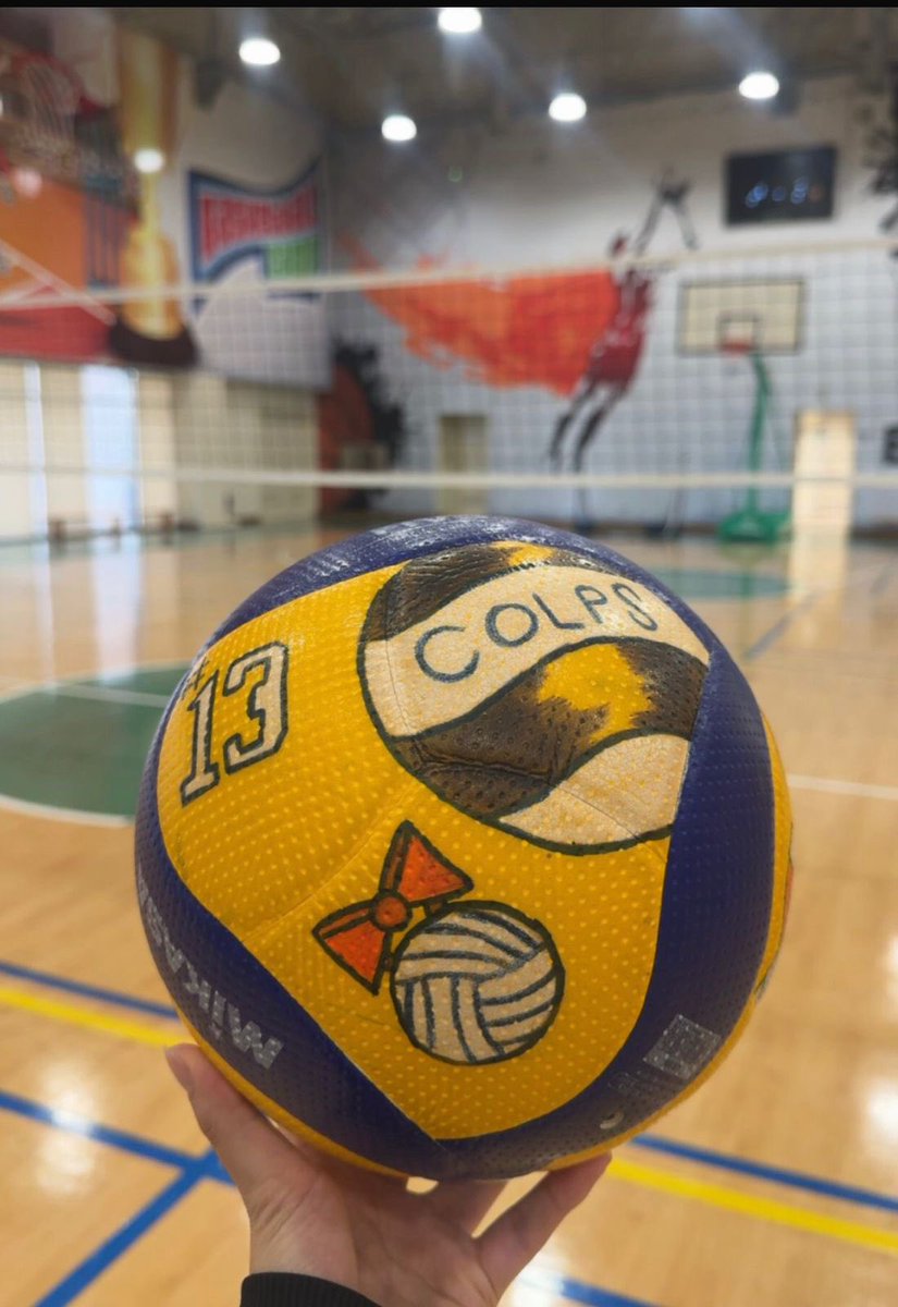 KSU_LAW's tweet photo. وجاءت نتائج المباريات على النحو التالي:
•4 يناير: مباراة القانون × Volleystar، وانتهت بفوز فريق القانون بشوطين.
•5 يناير: مباراة القانون × Tigers، وانتهت بفوز فريق القانون بشوطين.
•🏐 مباراة نصف النهائي (5 يناير): القانون × Sprint، بمشاركة 7 طالبات، وبحضور 80 متفرجًا. https://t.co/W1EXK2NrPm